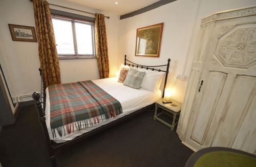 Hampton-in-Arden Hotel | The White Lion Inn