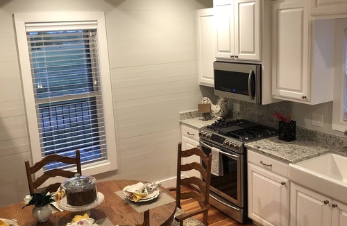 Warrenton Cottage | The White Magnolia Cottage