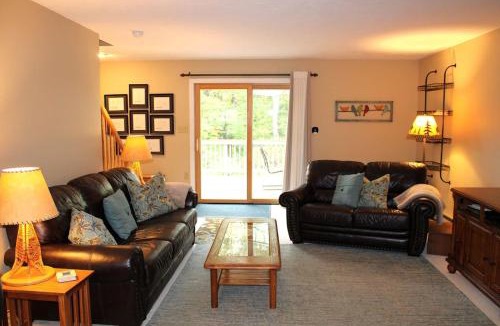 North Woodstock House | The White Mountain Escape