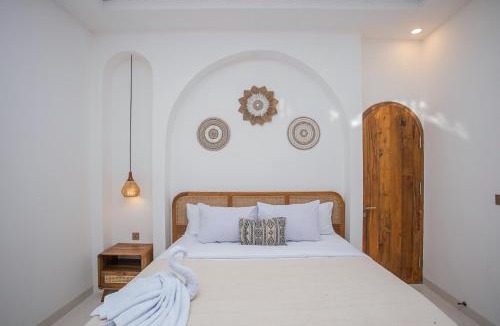 Ceningan Island Villa | The White Orchid Private Villa