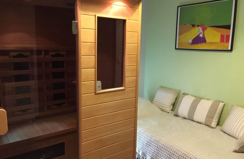 Wandignies-Hamage House | The white pebble - suite with sauna, private terrace upstairs