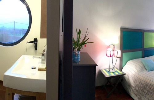Wandignies-Hamage House | The white pebble - suite with sauna, private terrace upstairs
