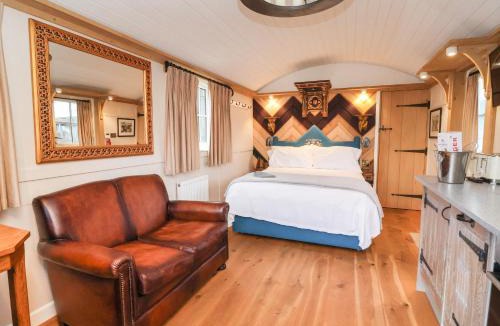 Ryther House | The White Princess