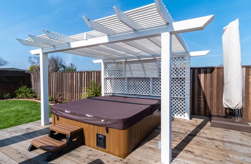 Centerville Apartment | The White Rose Annex
