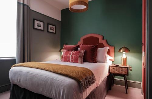 Southampton City Centre Hotel | The White Star Tavern