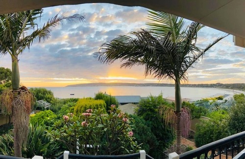 Emu Bay House | The Whitehouse