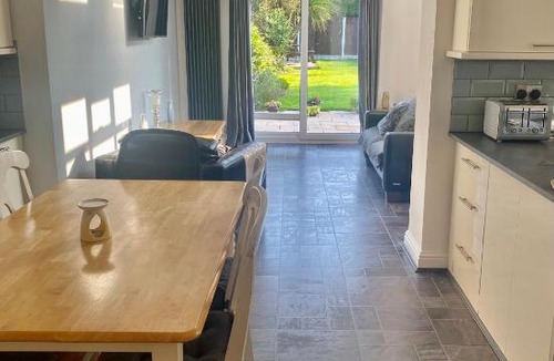 Chapeltown House | The Whitehouse