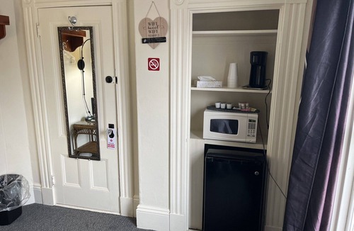 Lincoln Hotel | The Whitetail and Suites