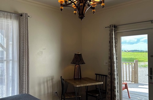 Lincoln Hotel | The Whitetail and Suites