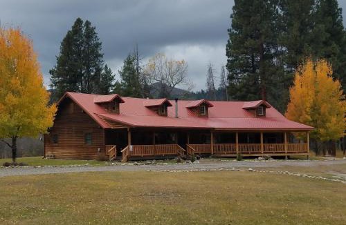 Darby Bed & Breakfast | The Wild Game Inn