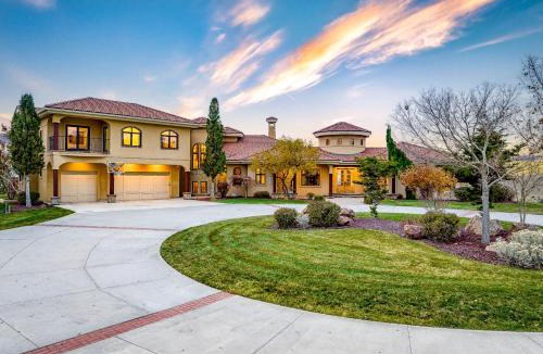 Boise House | The Wild Horse