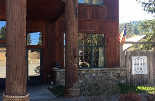 Bigfork Condo | The Wild Mile River Retreat