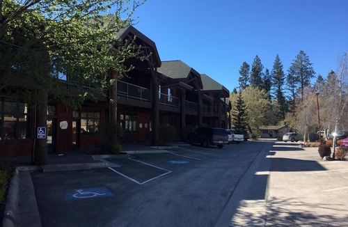 Bigfork Condo | The Wild Mile River Retreat