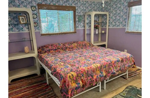 Regency Park House | The Wild Violet Villa