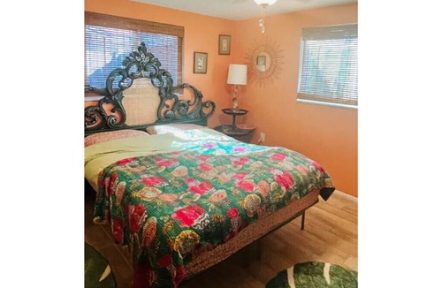 Regency Park House | The Wild Violet Villa