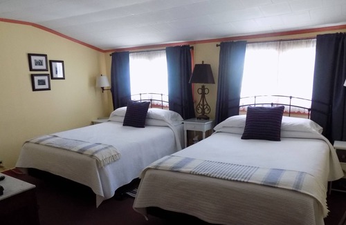 North Woodstock Bed & Breakfast | The Wilderness Inn