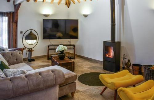 Dunston House | The Wilderness Retreat