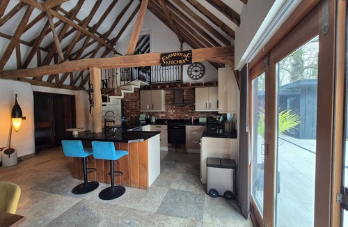 Dunston House | The Wilderness Retreat Dunston