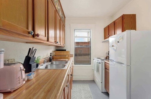 Fayetteville Apartment | The Wildflower - Monthly Rental - Walk Everywhere!