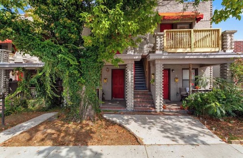 Fayetteville Apartment | The Wildflower - Monthly Rental - Walk Everywhere!