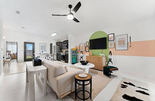 Lubbock House | The WildTumbleweed-NEW & Near Parks