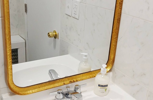 New London Bed & Breakfast | The Williams Center