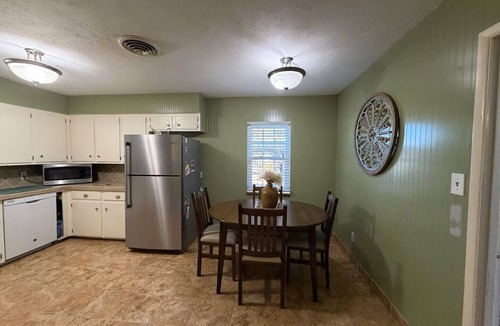Big Spring House | The Williams Road Hideaway