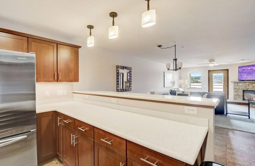 Lake Delton Condo | The Williamson`s Waterfront Condo