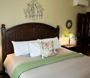 Conshohocken Bed & Breakfast | The Willough