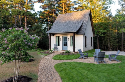 Tyler Cottage | The Willow Cottage