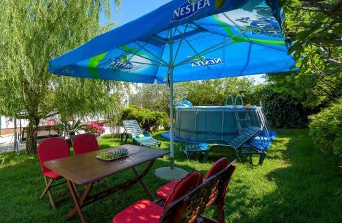 Marcana House | The Willow Garden Apartment House