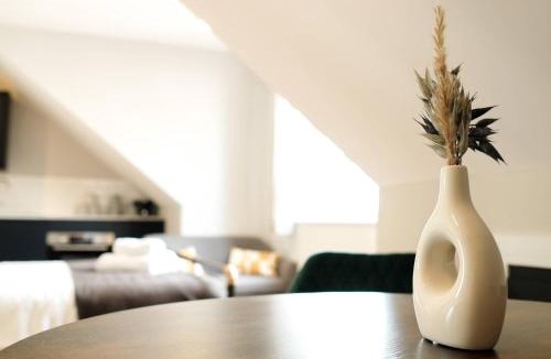 Bradley Stoke Apartment | The Willow - Studio 14