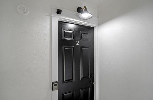 Peterborough Apartment | The Willow Suite Near DT & Hospital