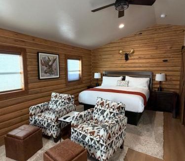 West Yellowstone Hotel | The Willows Cabins
