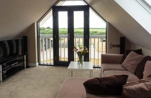 Langdon House | The Willows