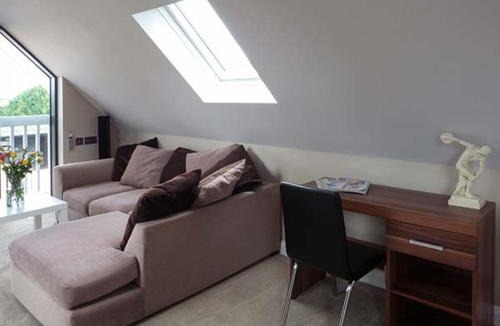 Langdon House | The Willows