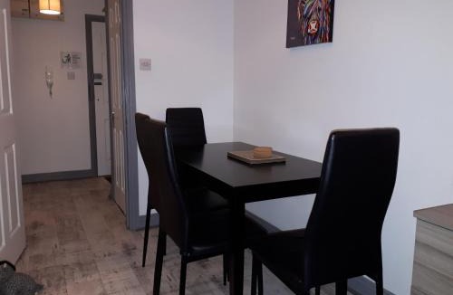 Crawley City Centre Apartment | The Willows