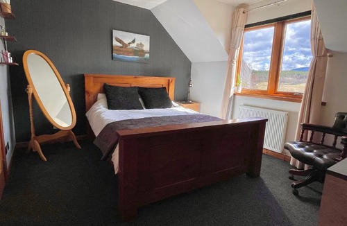 Farr House | The Willows