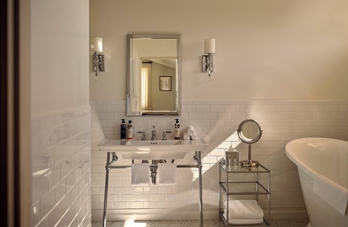 Downtown Palm Springs Bed & Breakfast | The Willows Palm Springs