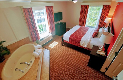 West Orange Hotel | The Wilshire Grand Hotel