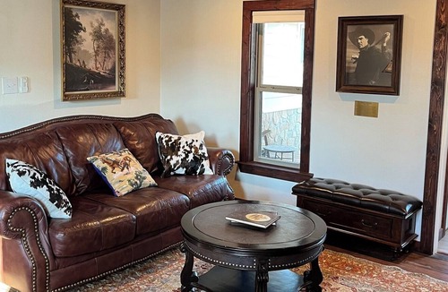 Forestburg House | The Winchester House: Historical Western Getaway