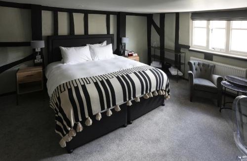 Hollingbourne Hotel | The Windmill