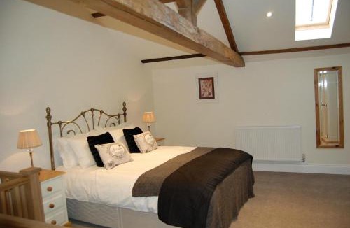 Collingham Hotel | The Windmill Inn