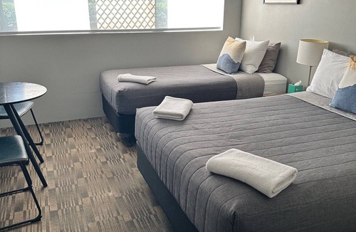 East Maitland Hotel | The Windsor Castle Hotel