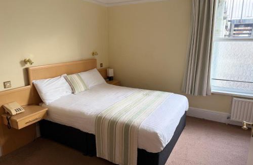 Worthing Hotel | The Windsor House Hotel