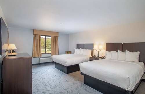 Cedar Point Hotel | The Windstar Hotel - Emerald Isle/Swansboro