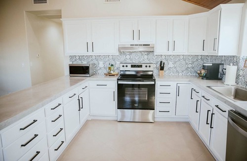 Sonoita House | The "Wine Down" Lodge