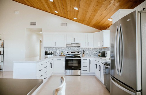 Sonoita House | The "Wine Down" Lodge