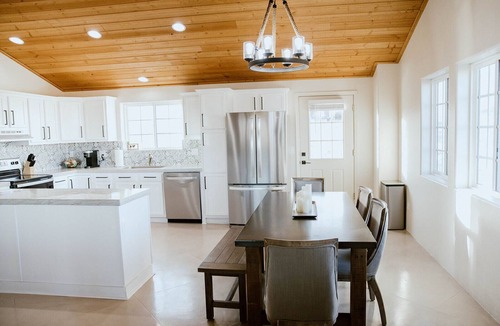 Sonoita House | The "Wine Down" Lodge