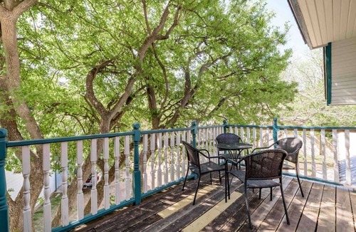 Heritage Apartment | The Winecup Guest Cottage